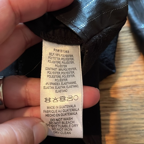 Anthropologie Current Air Women's Black and Silver Blouse-sz XS - Picture 5 of 8